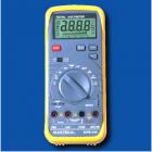 直流電壓； 交流電壓；直流電流；交流電流；電阻;電容；頻率；溫度；帶蜂鳴器通斷測試;二極管測試;晶體管hFE測試. RS232C串行通訊接口． 