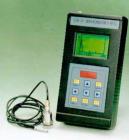 主要有振動測量、時域波形顯示，功率譜分析、故障自動分析四大功能; 測量參數(shù):位移、速度、加速度信號的有效值、單峰值和峰峰值共九個參數(shù).測量范圍:位移：0.03-30mm 速度：0.03-1000mm/s 加速度：0.03-1000m/s2 . 
