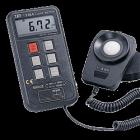 TES-1336A 數(shù)字式照度計(jì),3 1/2 位液晶顯示器.測量檔位:20,200,2000,20000 Lux/Fc (1Fc=10.76 Lux) 分辨率 
:0.01 Lux (0.01fc) 準(zhǔn)確度:±(3%rdg + 5dgts)  RS-232接口可與計(jì)算機(jī)聯(lián)機(jī) 
 
 
  
