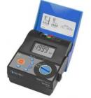 MI2127 精密接地電阻測試儀,采用傳統(tǒng)的打地樁方式來測量接地電阻，可用二、三、四線法，可測量土壤電阻率。接地電阻（四線方法）范圍 0-19.99K Ω ,土壤電阻率范圍：0-1999K Ω M 
 