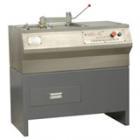 MPJ35金相試樣磨平機(jī)，是用于經(jīng)切割后的試樣表面或未經(jīng)加工的試樣表面進(jìn)行粗磨工序，可提高試樣的制備質(zhì)量和工效。 轉(zhuǎn)　　速：1450v/min.砂輪規(guī)格：350×40×40mm.電 動(dòng) 機(jī)：Y100L2-4，3kW，380V，50Hz

 
