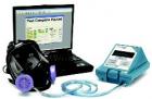 使用PortaCount+口罩安全性測試儀可以輕松地測試您的氣體面具、SCBA、口罩、肺結(jié)核防護(hù)面具、防塵面具等等.PortaCount+ 口罩安全性測試儀以快速與簡單操作為設(shè)計理念，專門測量各種規(guī)格的呼吸防護(hù)口罩內(nèi)、外氣溶膠微粒濃度及其比例，顯示口罩之密合度數(shù)值。