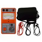 ●提供二個(gè)額定絕緣測(cè)試電壓。
●備有泄露屏蔽端鈕。
●絕緣阻值采用對(duì)數(shù)分度線，均勻清晰，讀數(shù)方便。
●絕緣測(cè)試可提供1mA短路電流。
●導(dǎo)通測(cè)試可提供200mA短路電流。
●交流電壓表量程達(dá)600V。
●低耗電，用6×1.5V電池供電。
●具有電池容量檢查功能。
●體積小，重量輕，操作簡(jiǎn)捷，攜帶方便。