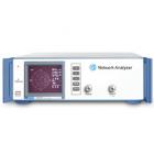 ATN3021 單通道矢量絡(luò)分析儀廣泛應(yīng)用于調(diào)頻廣播、電視、CATV、通信（迅）、雷達等設(shè)備中的天饋系統(tǒng)測試及高校射頻微波教學實驗。

·經(jīng)選配能對50Ω、75Ω、100、150Ω、230Ω、300Ω等不同特性阻抗系統(tǒng)進行測試。

·時域故障定位功能 ，能迅速確定天饋系統(tǒng)中同軸電纜的故障位置，測量范圍為0-120米，定位準確，長度10m定位精度為±3mm，長度30m定位精度為±1cm.
