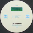 UV-int159增強(qiáng)型UV能量計，測量UV紫外光強(qiáng)度，能量，溫度，波長范圍：UV 315 - 410 nm MAX:365nm。輸入功率：0 -- 5,000 mW/，測量范圍：0 -- 2,000 mW/cm2，顯示范圍：0 -- 36,000 mJ/cm2，能量顯示： 2×16位LCD液晶，測量精度：± 5 % 測量溫度：0--115°C 
