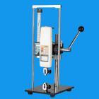 說明： 
AST-S手壓式拉壓測試架，專為NK、HF系列推拉力計配備，可組合成不同用途的試驗機臺，進行準確的拉壓負
荷、插拔力、破壞性試驗等測試。
