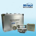 一、產(chǎn)品概述
◆ 能在線檢測鋼絲繩內(nèi)外部斷絲、磨損、銹蝕、變形、松股、跳絲、材質(zhì)變化等各種缺陷功能。
◆ 檢測結(jié)果報(bào)告能滿足不同行業(yè)的標(biāo)準(zhǔn)同時(shí)具有斷絲根數(shù)和斷絲斷面積與鋼絲總斷面積的之比的形式顯示。
◆ 利用計(jì)算機(jī)USB接口直接采樣處理分析，具有在線聲光報(bào)警與實(shí)時(shí)顯示結(jié)果功能。
◆ 傳感器圓型結(jié)構(gòu)、周向環(huán)繞、軸向磁化，將鋼絲繩瞬間磁化到飽和狀態(tài)。
◆  傳感揣采用合金鋁外殼，具有防水、防塵、防震、防潮功能。
◆  工作穩(wěn)定，性能可靠，檢測精度高，抗干擾性能強(qiáng)，數(shù)據(jù)準(zhǔn)確。
◆  軟件適應(yīng)Windows98／2000／xp／Vista各種計(jì)算機(jī)操作系統(tǒng)
◆  根據(jù)國家計(jì)量法和國家安全生產(chǎn)法的規(guī)定，每臺(tái)儀器均由國家計(jì)量機(jī)構(gòu)，按美國ASTM1571美國標(biāo)準(zhǔn)和上海Q/NYNAY01企業(yè)標(biāo)準(zhǔn)作為第三方進(jìn)行檢驗(yàn)，并出具檢測報(bào)告，獲得法定資質(zhì)。
◆  廣泛應(yīng)用在礦山、索道、起重設(shè)備、電梯、港口機(jī)械、纜索橋等領(lǐng)域。
