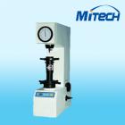 儀器簡介：
HRM-45DT型電動表面洛氏硬度計是一種通過電動加載、保荷卸荷的半自動測試金屬材料表面硬度的洛氏硬度計。具有操作更簡便、壓痕微小、精度高等特點。
