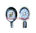 BZY-60型礦用測壓表是用來測量煤礦脈沖壓力大、使用環(huán)境惡劣條件下綜采設備壓力及峰值的儀表。由量程為60Mpa抗沖壓式壓力表（壓力表直徑是60mm）和外殼體及標準配件綜采插接頭組成，具有操作方便、穩(wěn)定性好、使用壽命長、價格低等特點。