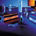 產(chǎn)品描述 


該部分通信線防雷器主要應(yīng)用范圍：

電話信號(hào)線、數(shù)據(jù)專線、同軸信號(hào)線、以太網(wǎng)信號(hào)線以及天饋線等。

用于防止雷電電流通過(guò)信號(hào)線侵入設(shè)備造成損壞。